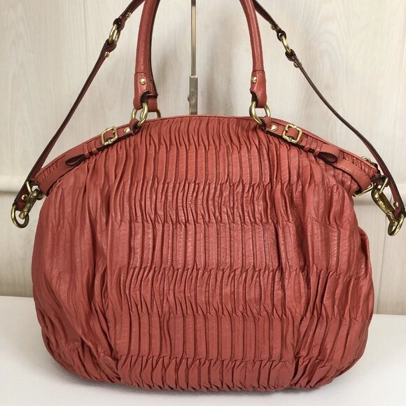 Coach shoulder bag - Picture 4 of 16